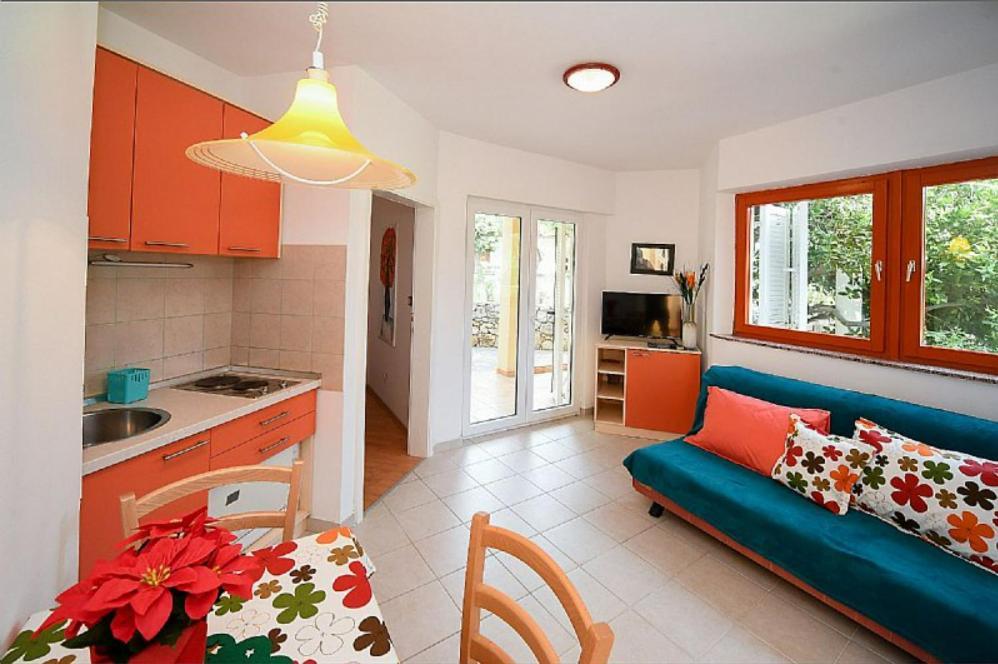 Apartments Dvori Novalja Extérieur photo