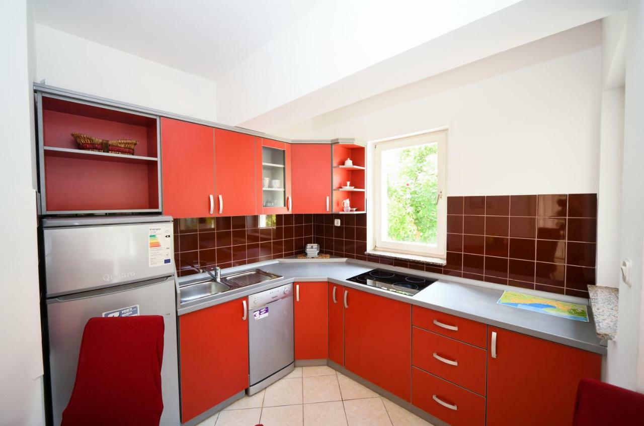 Apartments Dvori Novalja Extérieur photo