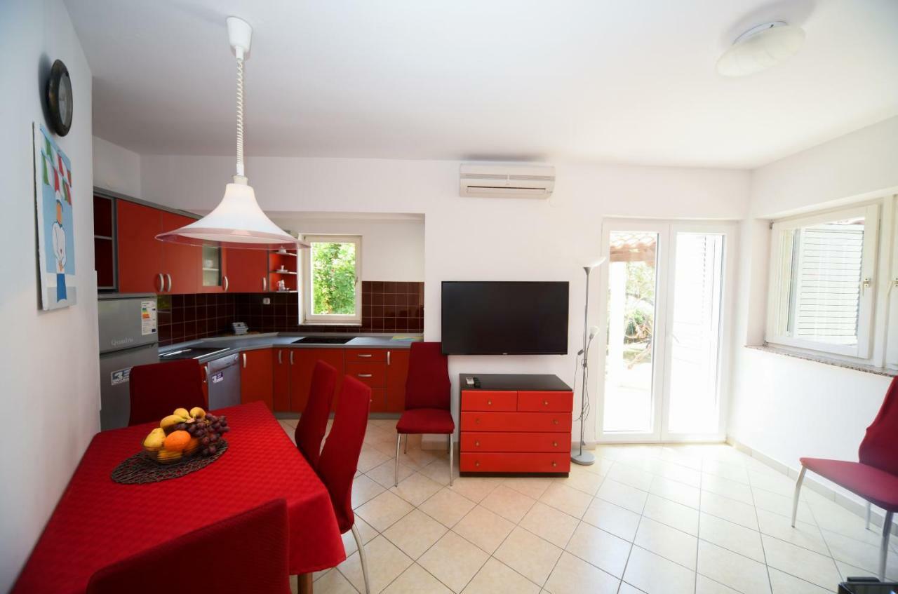 Apartments Dvori Novalja Extérieur photo